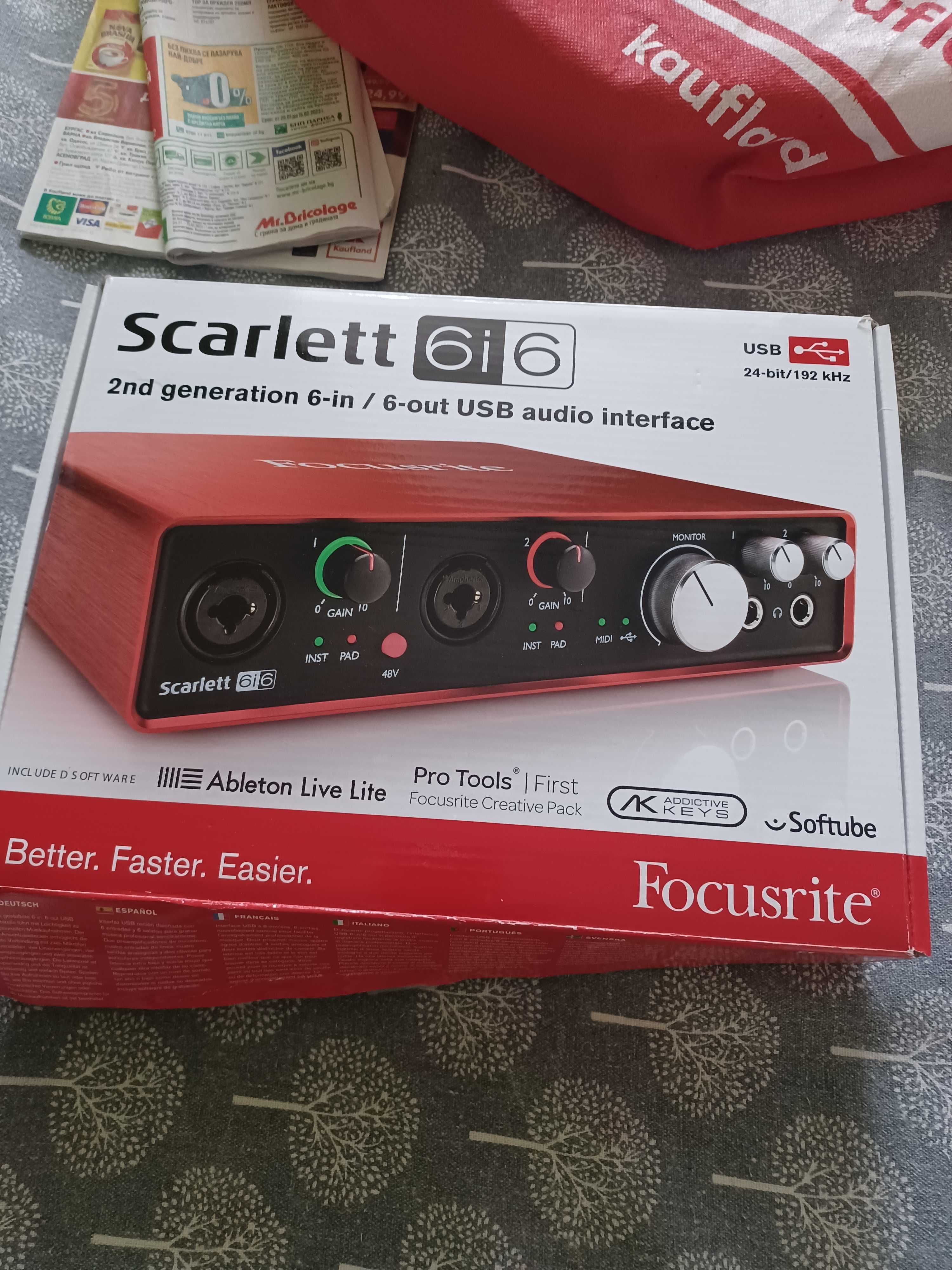 Scarlett-6i6 Аудио интерфейс нов