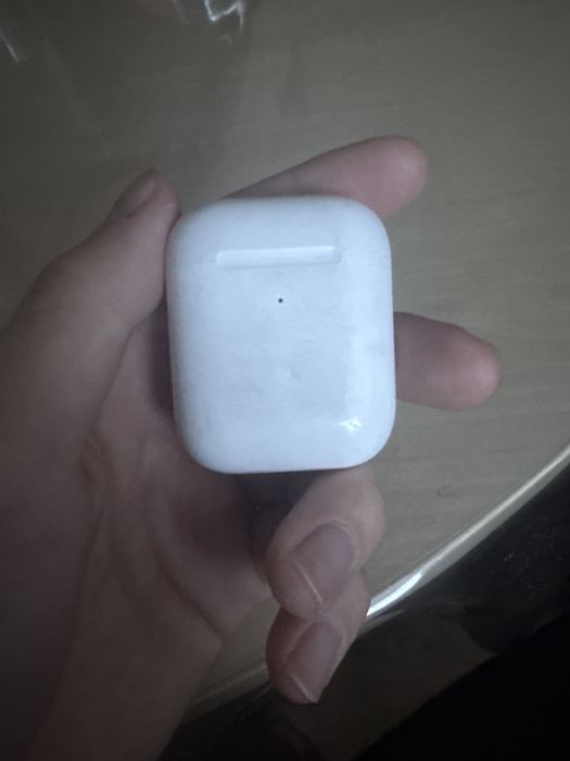 airpods 2.