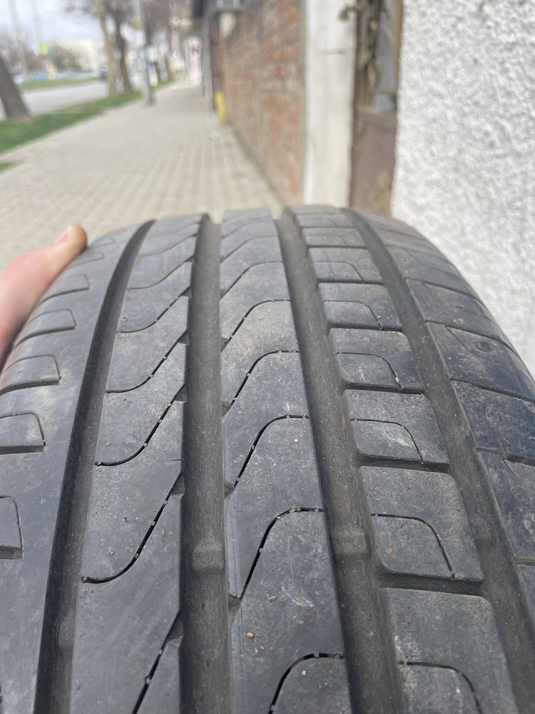 Гуми PIRELLI 215/65/17