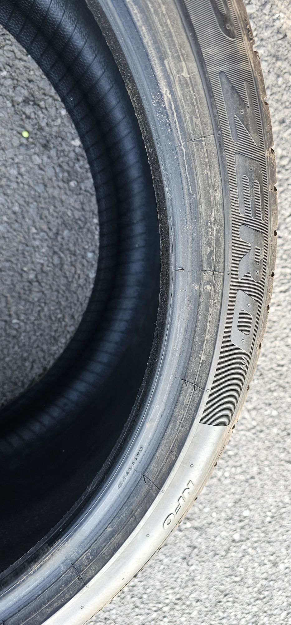 Гуми Pirelli спорт пакет 265/35 ZR21 и 305/30 ZR21