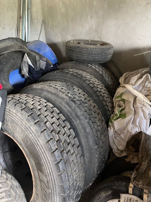 Гуми 315/80 R22.5