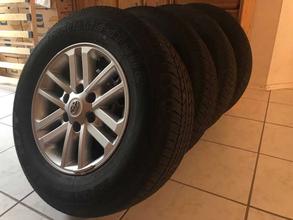 Roti complete originale Toyota Hilux 265/65 R 17 112S