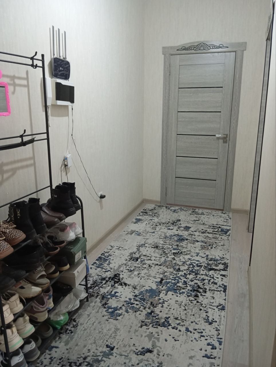 Sergeli yangi darxonda 2 xona