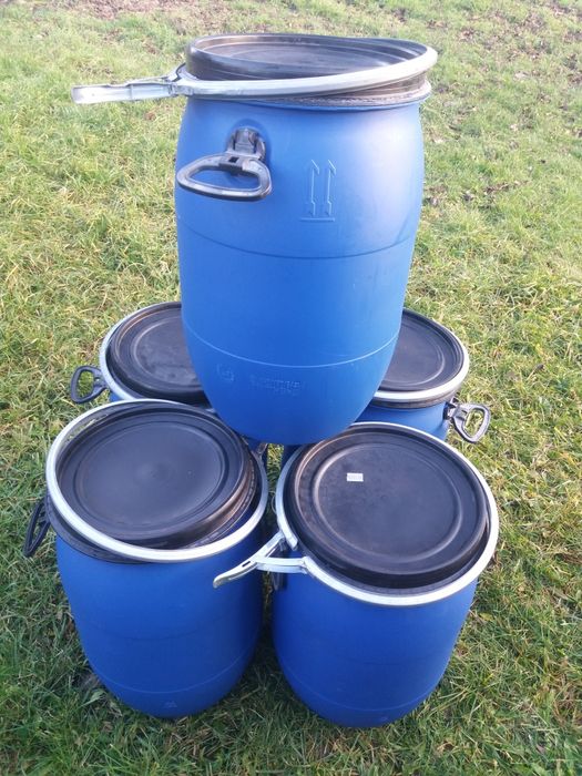 Butoi din plastic alimentar 60 litri