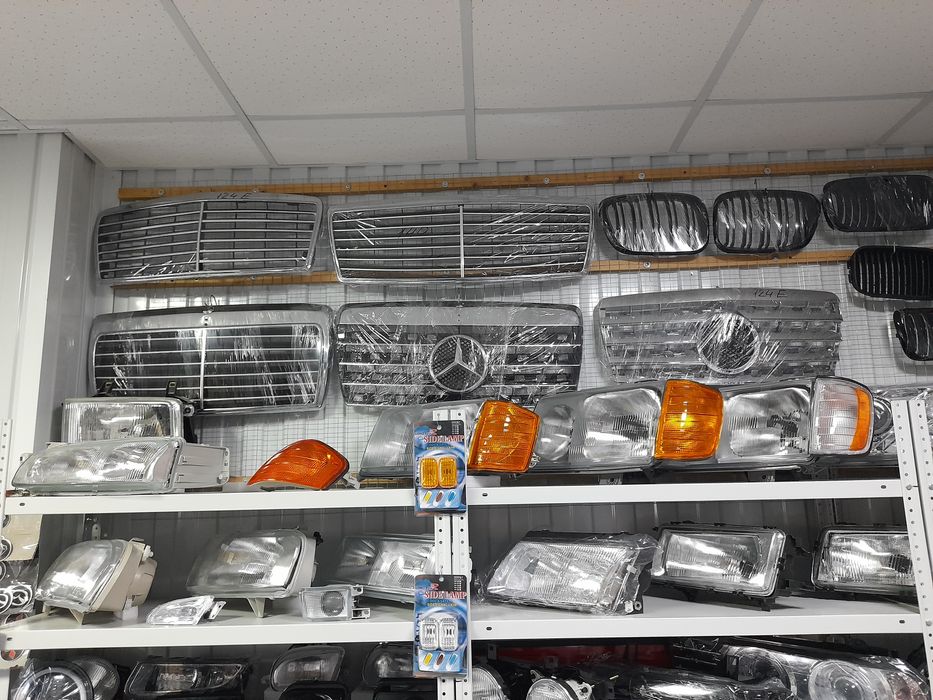 Решётки мерседес 124, 140, 190, 202, 210