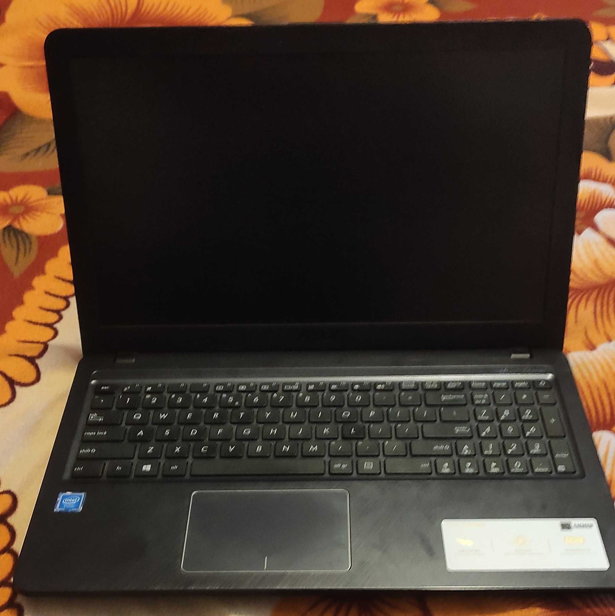 Laptoop Asus x543ma