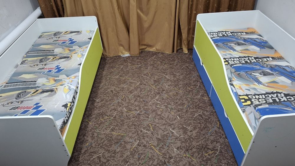 Продам 2 кровати за 15000тг