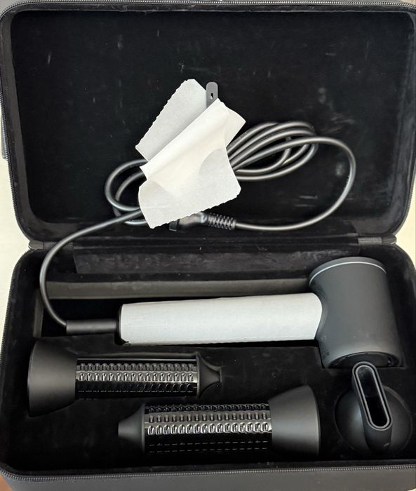 Продам фен BLISS BLACKY  1600 Вт