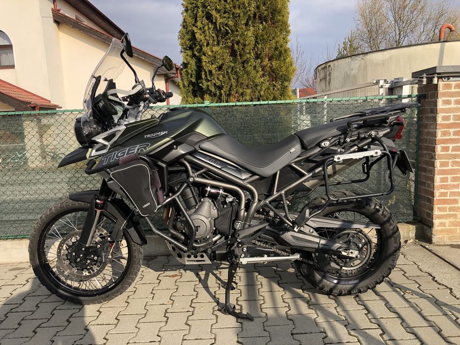 Triumpf Tiger 800 XCX