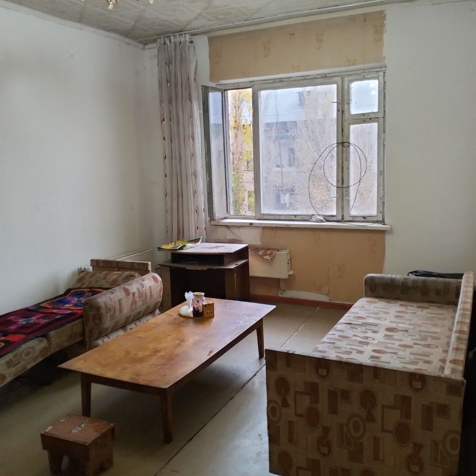 Продается 1ком 8мкр