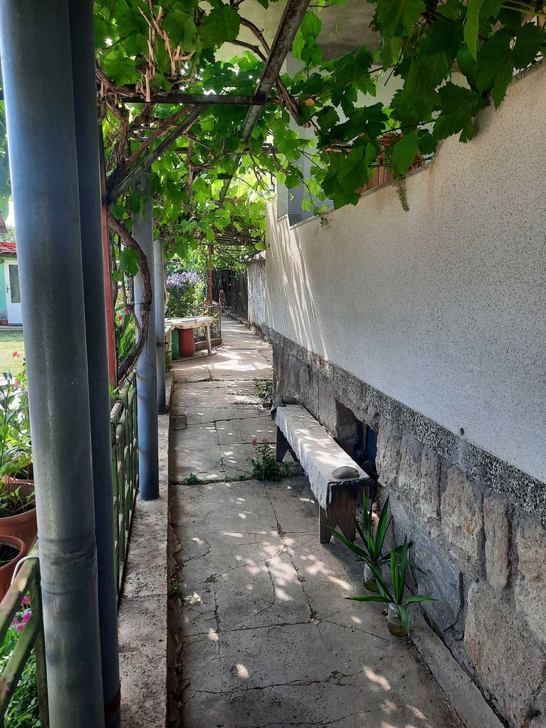 Продава се Къща в Радомир - 82 кв.м за 653 €/кв.м - Снимка #9