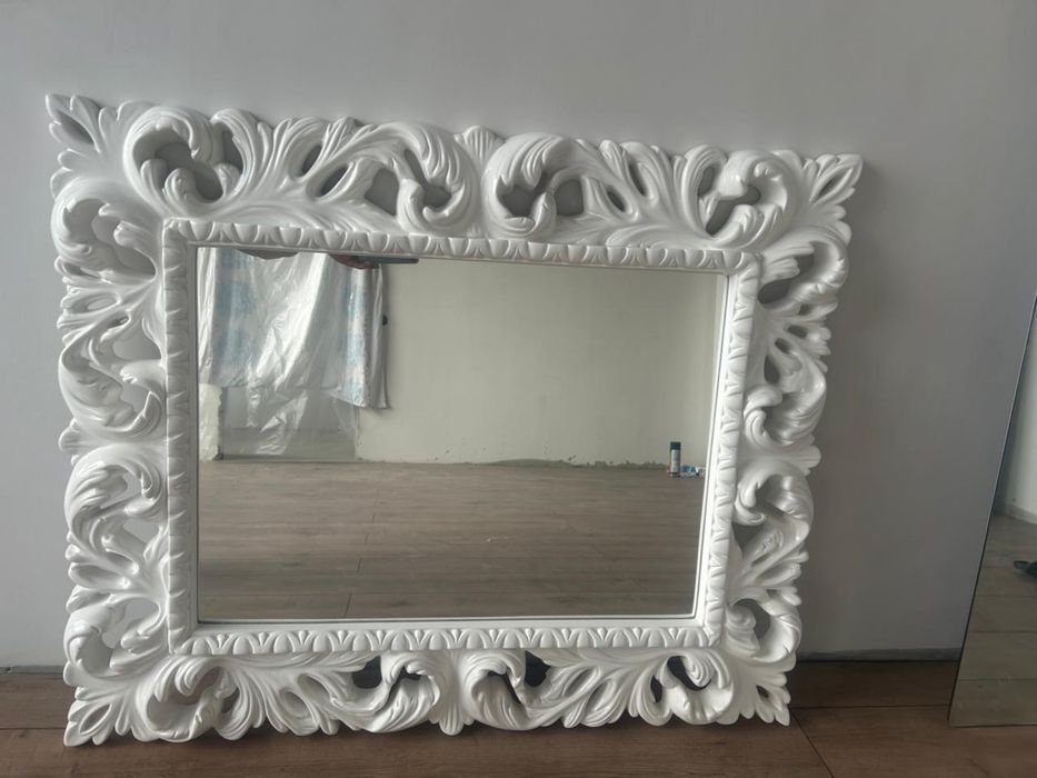 Продам зеркало навесное