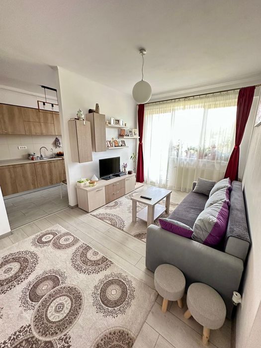 Apartament 3 camere 56 mp + 18 mp balcon, Mărăști