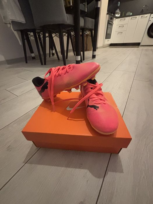 Детски бутонки Puma