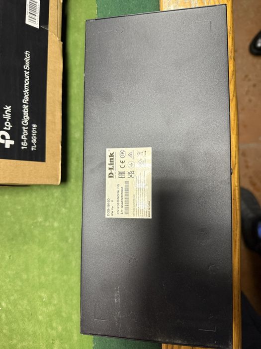 Свитч коммутатор DLink неуправляемый на 16 портов гигабитный