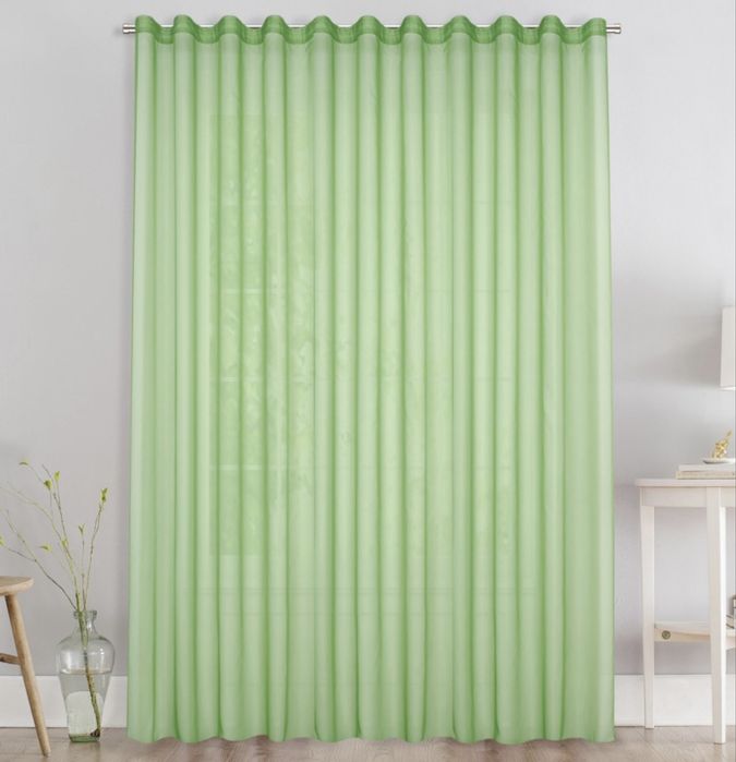 Тюль в детскую комнату