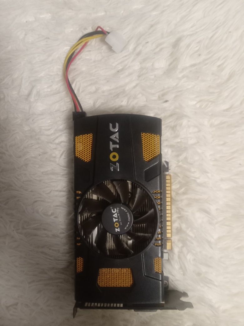 Продам видеокарту gtx 550 ti