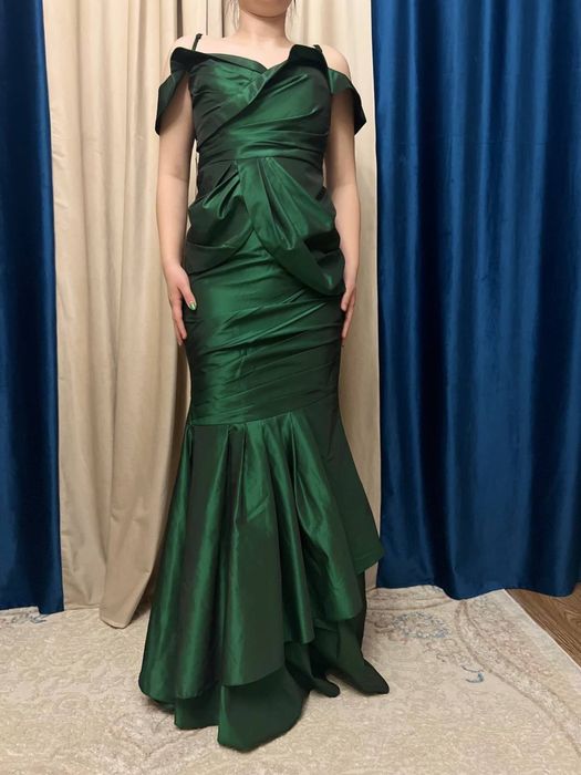 Платье на выпускной