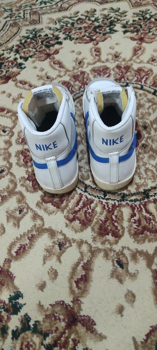Продаются кроссовки Nike Blazer