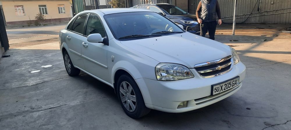 Lacetti sotiladi 2010 tozza