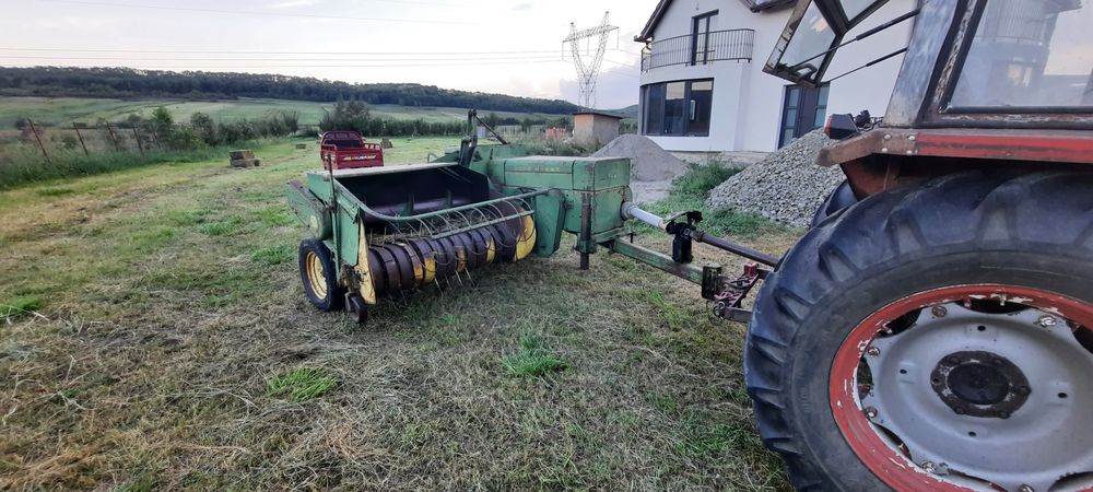 Vand presa john deere 224 t