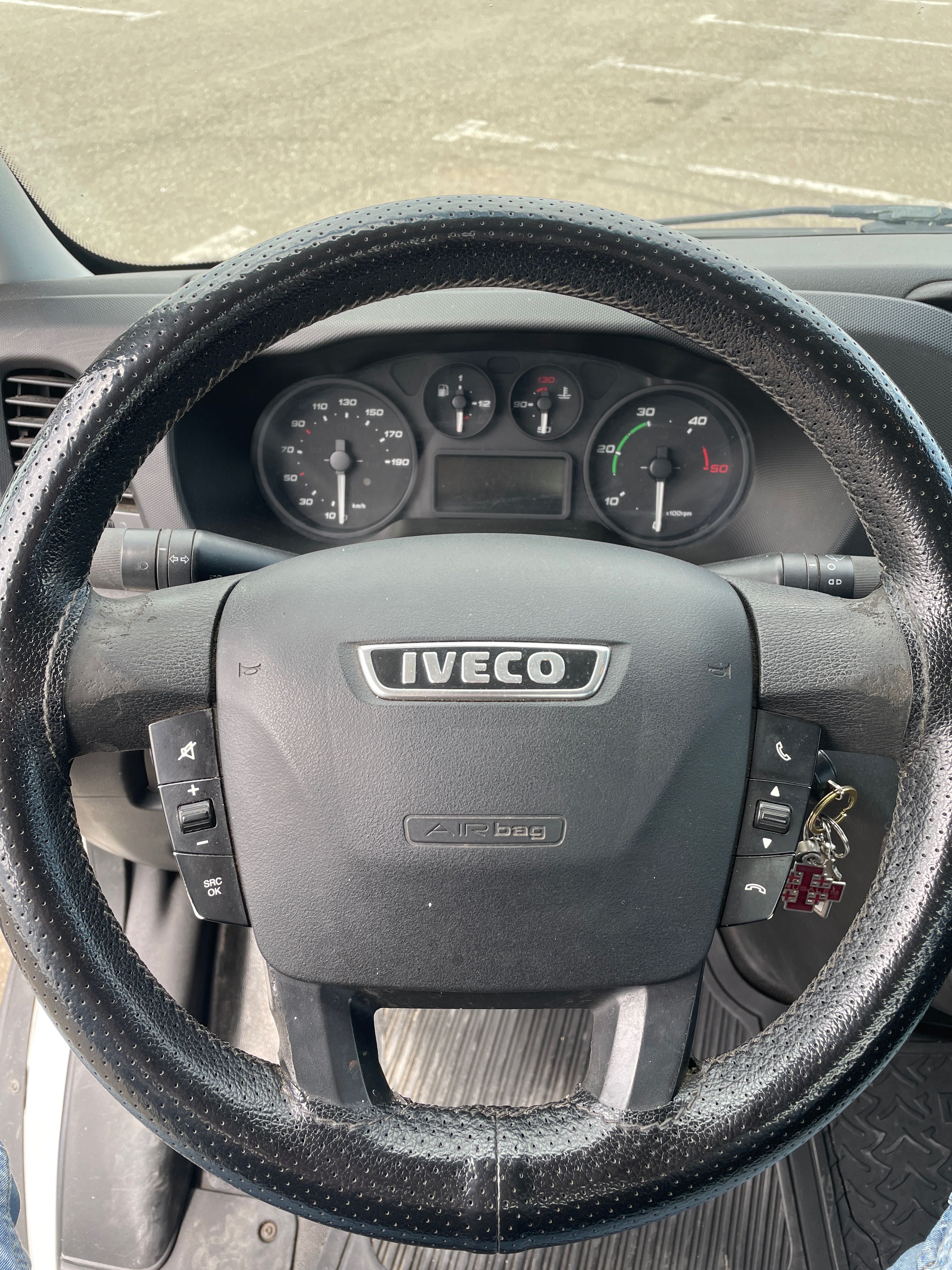 Iveco Daily autoutilitară platformă *2015*