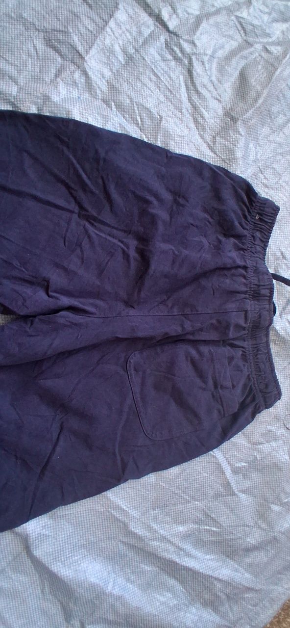 Pantaloni scurți din bumbac gri de la Nike  mărimea m