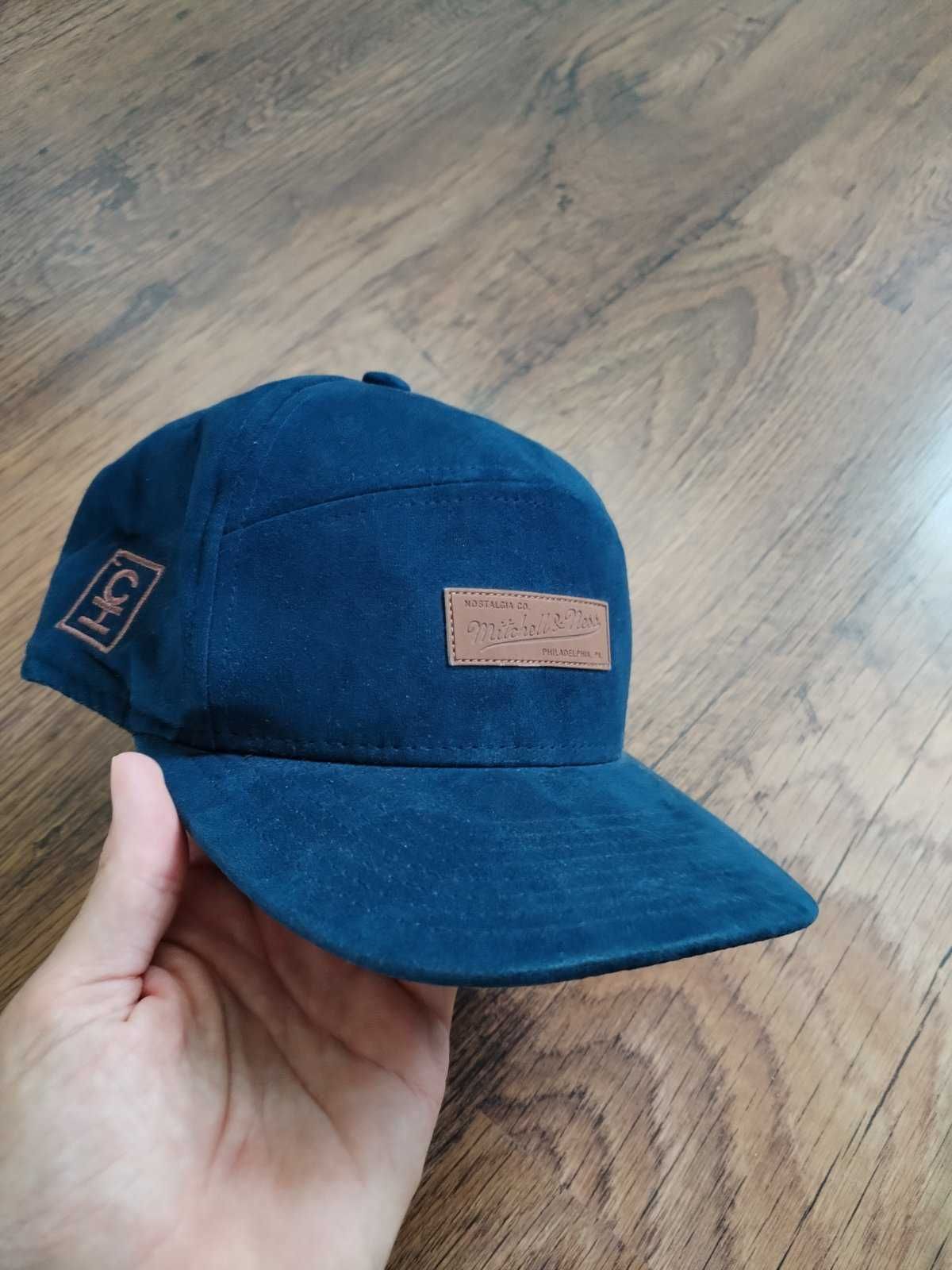 mitchell and ness - страхотна шапка