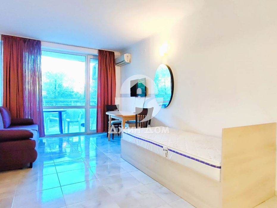 Продава се Едностаен апартамент в Бургас, Сарафово - 43 кв.м за 1210 €/кв.м - Снимка #1