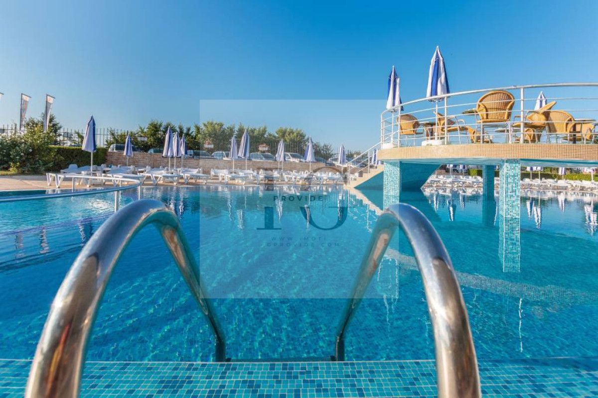 Продава се Двустаен апартамент в Ахелой - 65 кв.м за 839 €/кв.м - Снимка #6