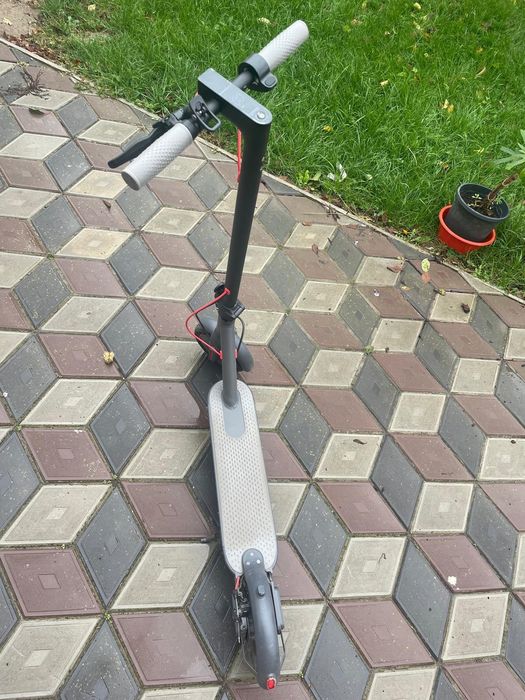 Trotineta electrica M365 tuya, Aovopro, 350 W
