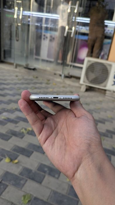 iPhone 11 - qurt holatda 128 gb qolgan malumotlar telegramda