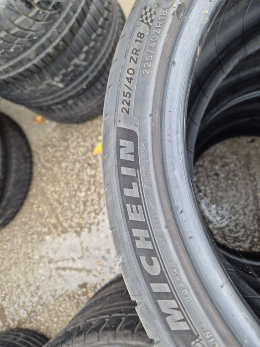 225 40 18 Michelin Pilot Sport