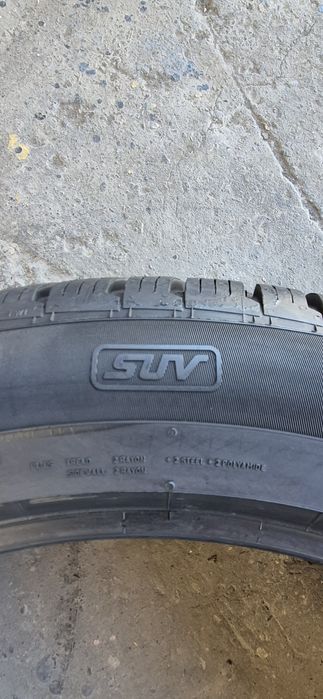 4 anvelope iarna Continental 255/45/20,ca si noi.Pretul este pe bucata