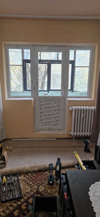 Tamplarie pvc cu geam termopan