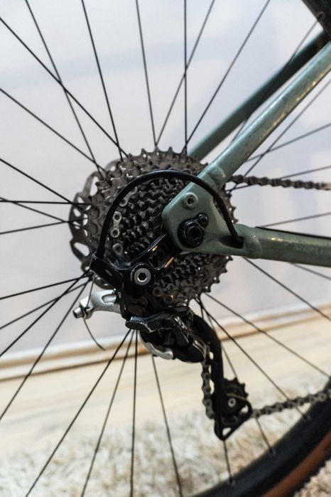 Bicicleta gravel Focus Atlas 6.8 marime S 2023