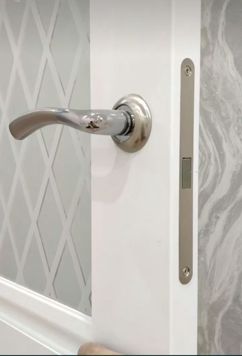 Установка межкомнатных Дверей