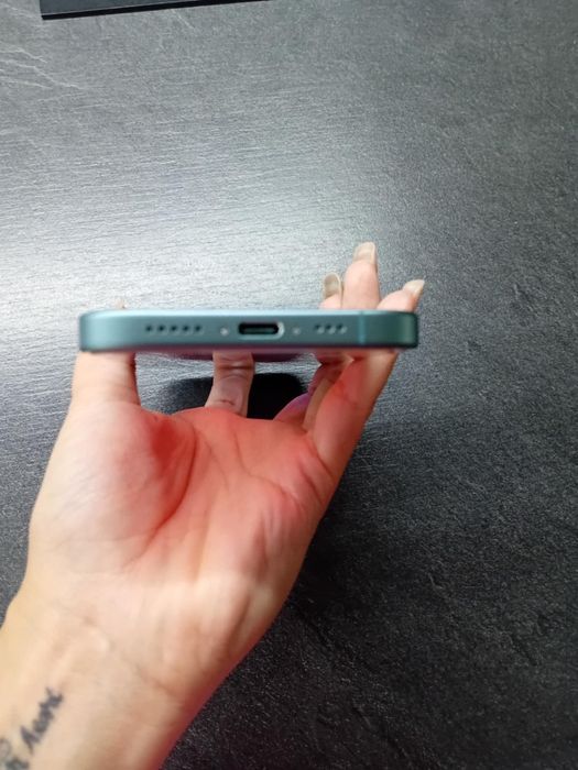 Iphon16 128 gb vand