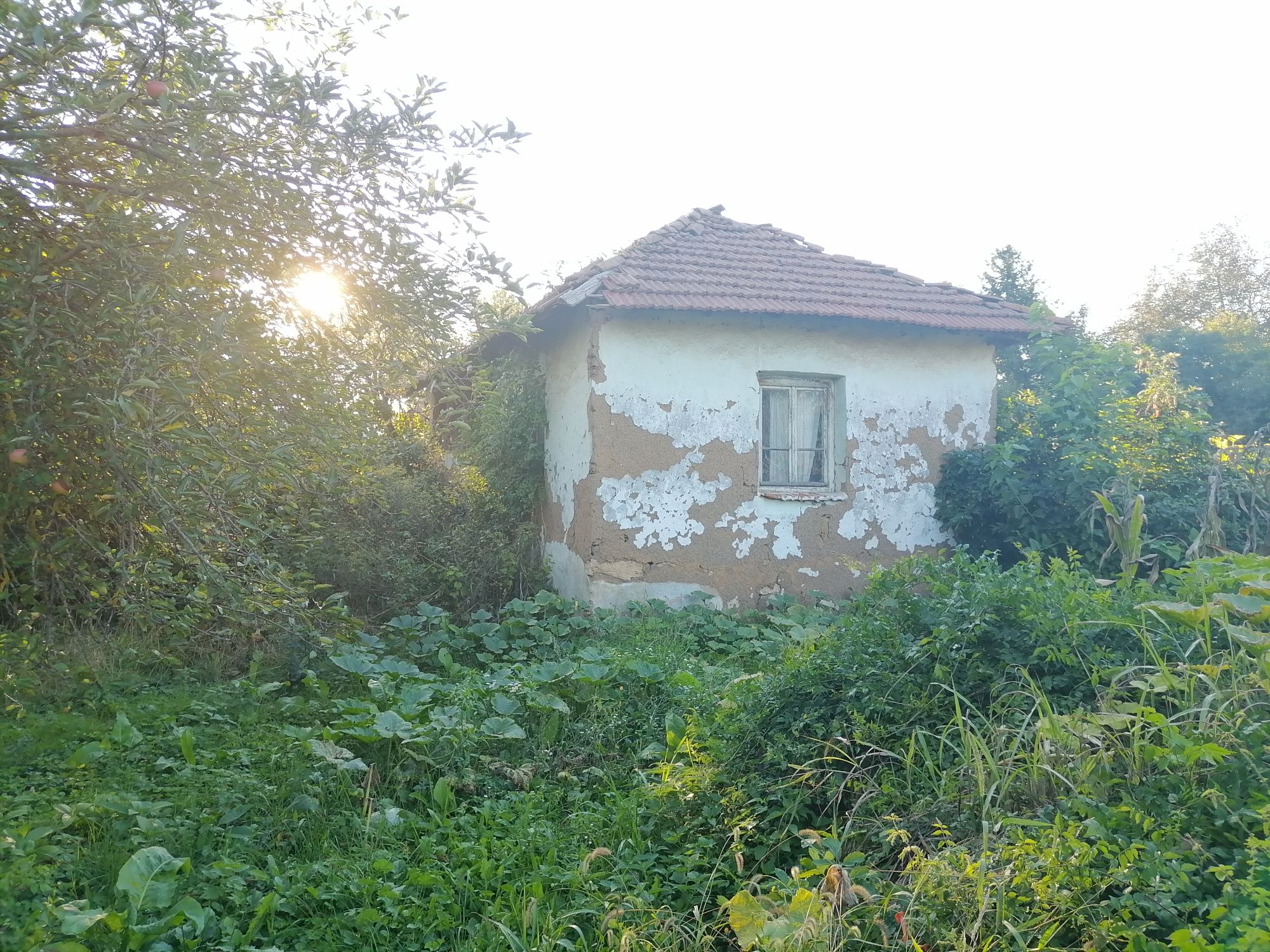 Пърцел с къща в Мърчево