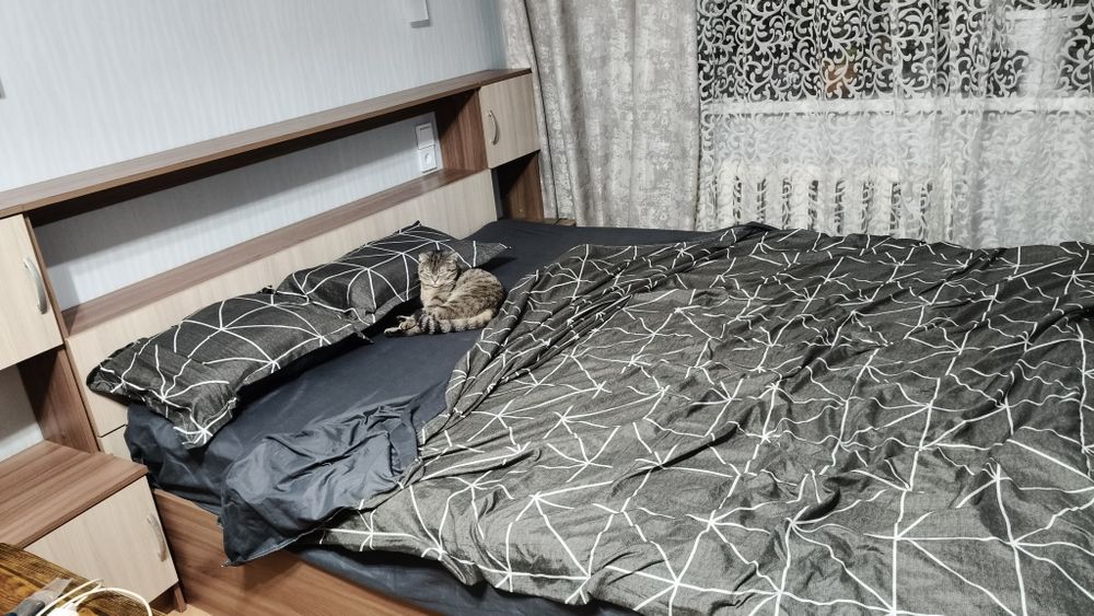 Продам кровать б/у