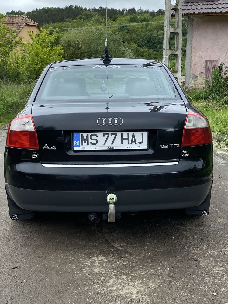 Vând Audi A4 An fabricație 2003 Motorizare Diesel