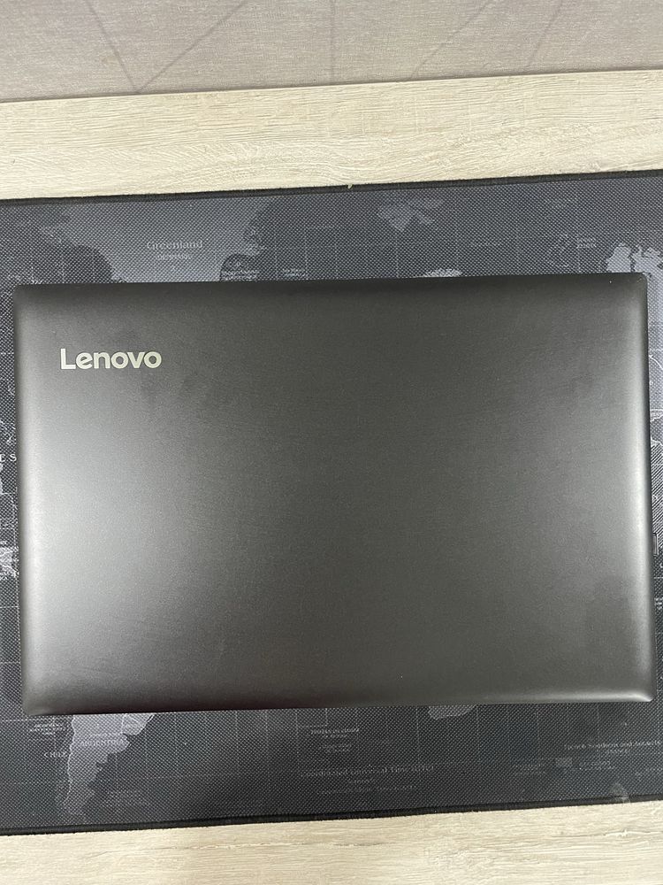 Lenovo ноутбук в очень хорошем состоянии