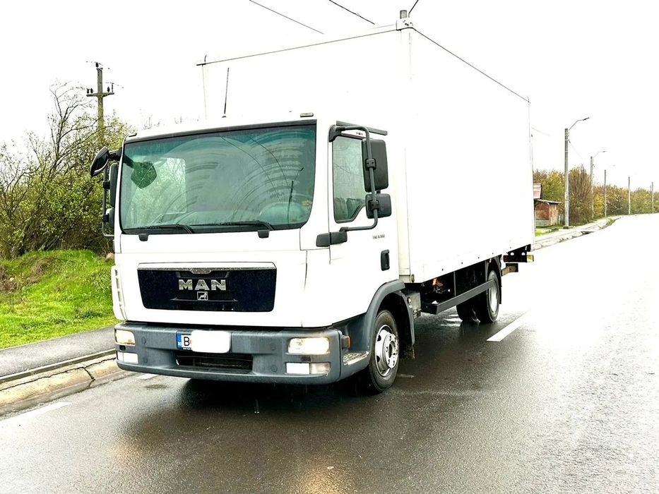 MAN TGL 8.180 camion Man TGL 8.180 7,5t 7.49 tone aer conditionat DUBA cu LIFT