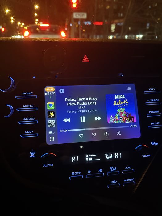 CarPlay/Android Auto на Camry 70 c JBL
