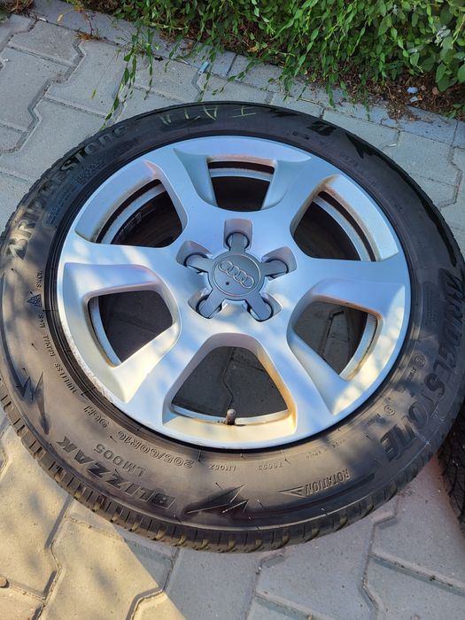 Set 4 Jenti aliaj+ cauciucuri iarna Bridgestone 205/60/R16 Audi A4