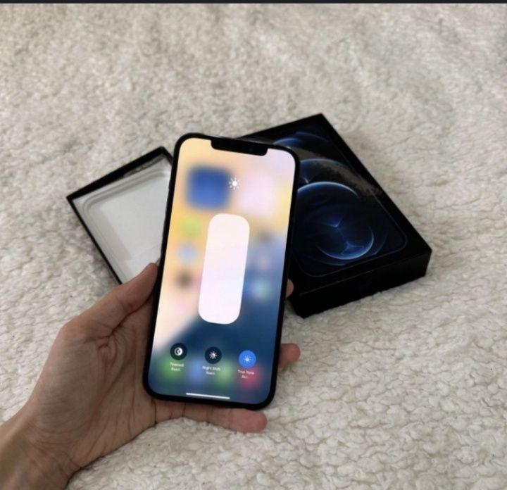 Айфон 12 про макс