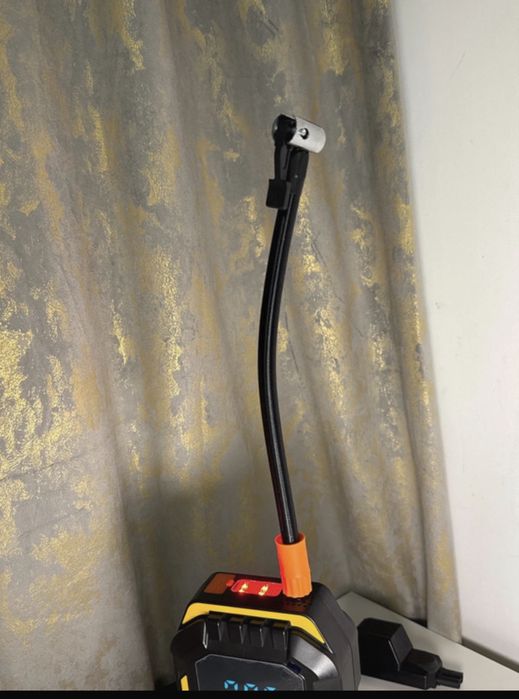 Starter Auto 5000A + Compresor + Powerbank + Lanternă