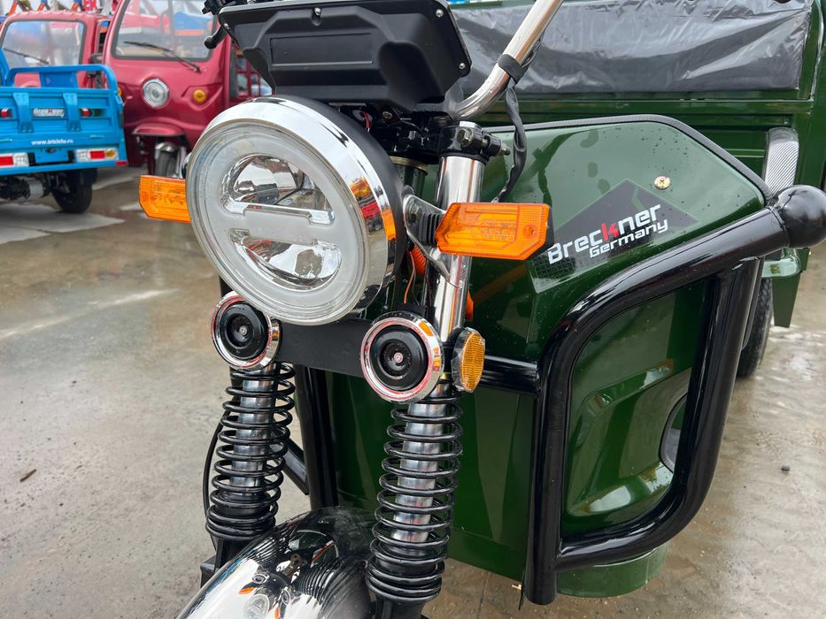 Triciclu electric model M Breckner cu CIV inclus nou fara permis