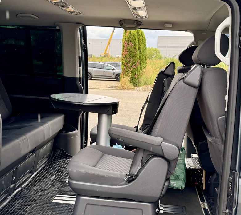 VW Multivan T5  2,5 TDI 174 Cp 220v 7-locuri