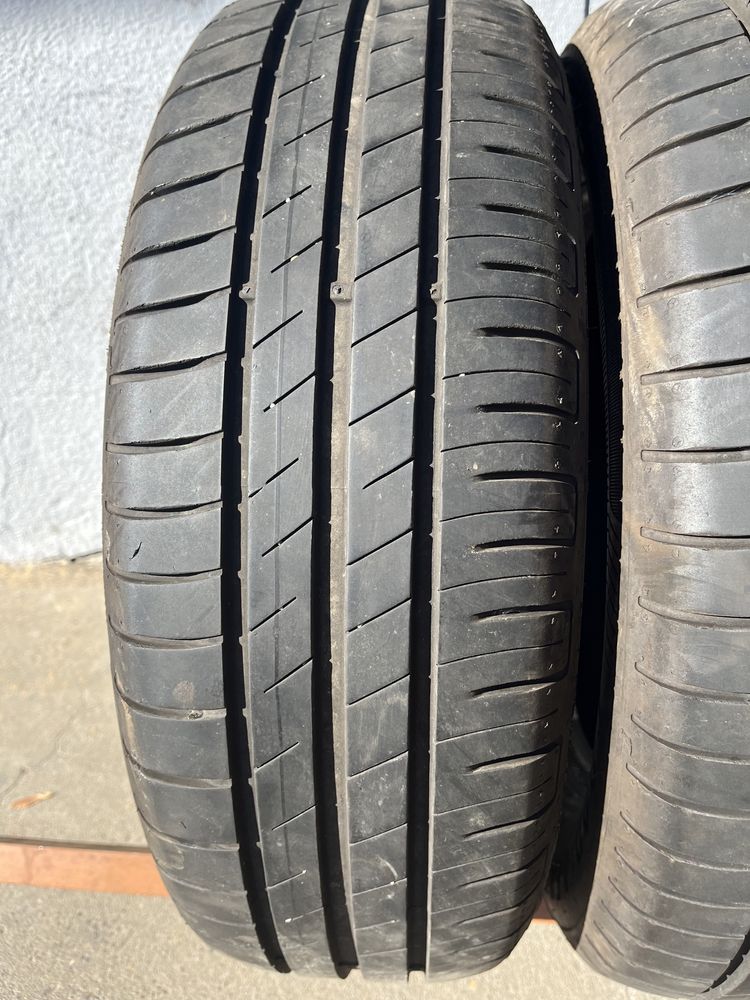 2 бр. летни гуми 185/65/15 GoodYear  5,5 mm DOT 0119